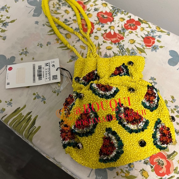BLOGGERS FAV ZARA WATERMELON BEADED BUCKET BAG - Picture 2 of 8